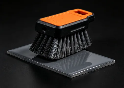 Soft brush head with an orange mount